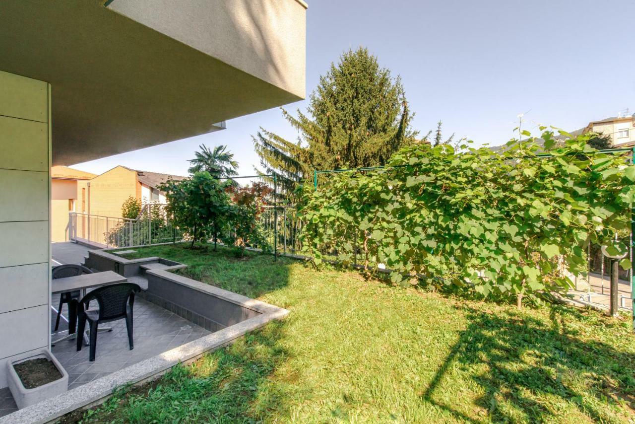 Casa Livio - Rooms And Studios Como Exterior foto